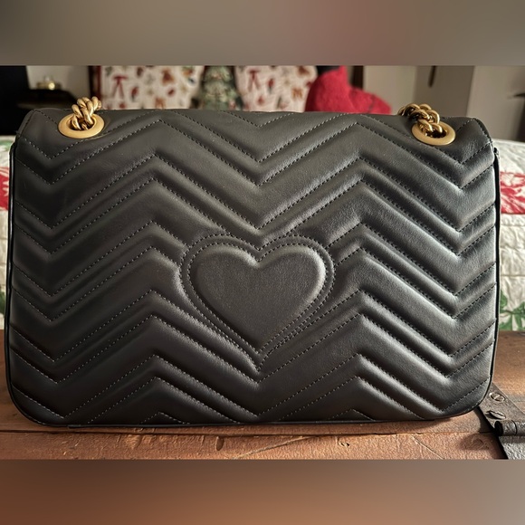 Gucci Black and Gold Shoulder Bag with Butterfly and Bug Accents like new! - Picture 2 of 7